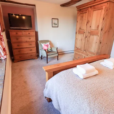 St Peters * Milnthorpe